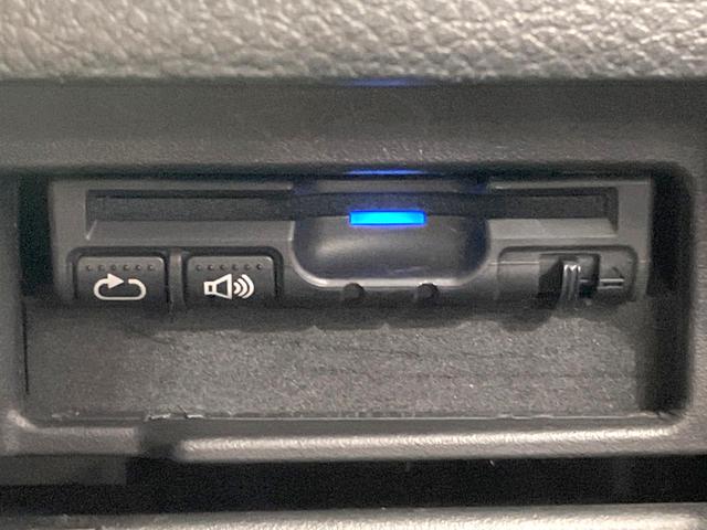 セレナ ハイウェイスターＶエアロモード＋セフティＳＨＶＡセフ　禁煙車　両側電動ドア　純正８型ＳＤナビ　全周囲カメラ　衝突被害軽減システム　コーナーセンサー　スマートキー　ＬＥＤヘッド　ビルトインＥＴＣ　クルコン　オートライト　オートエアコン　純正１６インチアルミ（7枚目）