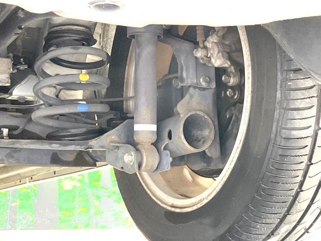 セレナ ハイウェイスターＶエアロモード＋セフティＳＨＶＡセフ　禁煙車　両側電動ドア　純正８型ＳＤナビ　全周囲カメラ　衝突被害軽減システム　コーナーセンサー　スマートキー　ＬＥＤヘッド　ビルトインＥＴＣ　クルコン　オートライト　オートエアコン　純正１６インチアルミ（21枚目）