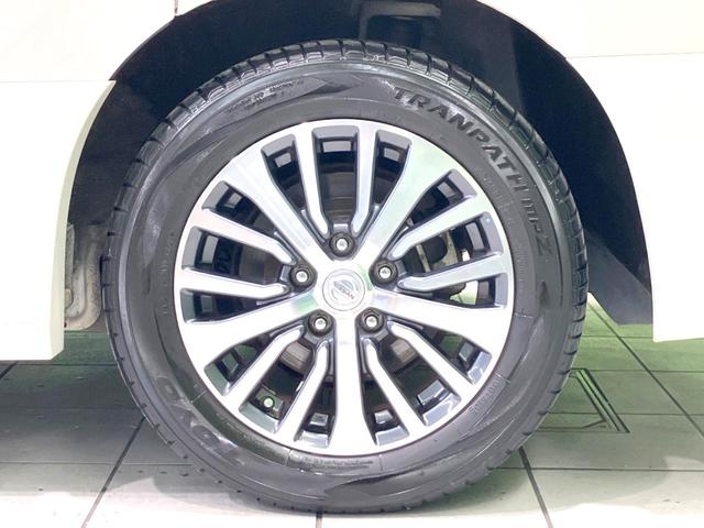 セレナ ハイウェイスターＶエアロモード＋セフティＳＨＶＡセフ　禁煙車　両側電動ドア　純正８型ＳＤナビ　全周囲カメラ　衝突被害軽減システム　コーナーセンサー　スマートキー　ＬＥＤヘッド　ビルトインＥＴＣ　クルコン　オートライト　オートエアコン　純正１６インチアルミ（31枚目）