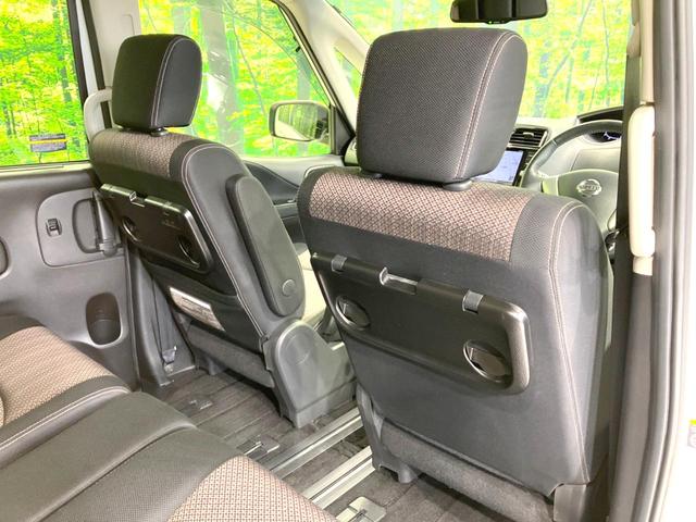 セレナ ハイウェイスターＶエアロモード＋セフティＳＨＶＡセフ　禁煙車　両側電動ドア　純正８型ＳＤナビ　全周囲カメラ　衝突被害軽減システム　コーナーセンサー　スマートキー　ＬＥＤヘッド　ビルトインＥＴＣ　クルコン　オートライト　オートエアコン　純正１６インチアルミ（39枚目）