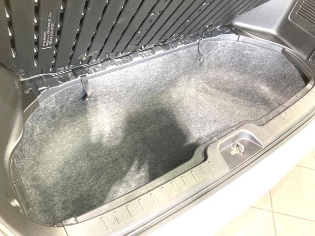 セレナ ハイウェイスターＶエアロモード＋セフティＳＨＶＡセフ　禁煙車　両側電動ドア　純正８型ＳＤナビ　全周囲カメラ　衝突被害軽減システム　コーナーセンサー　スマートキー　ＬＥＤヘッド　ビルトインＥＴＣ　クルコン　オートライト　オートエアコン　純正１６インチアルミ（44枚目）