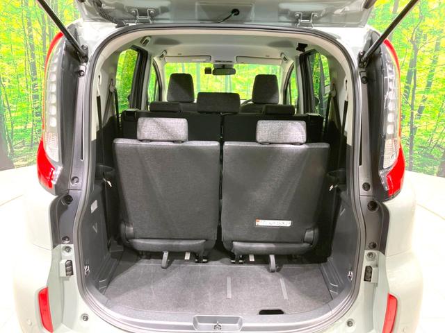 シエンタ ハイブリッドZ 禁煙車 全周囲カメラ 10型ディスプレイオーディオ 両側パワースライドドア 衝突被害軽減システム レーダークルーズ ドライブレコーダー ETC オートエアコン オートライト LEDヘッドライト(13枚目)