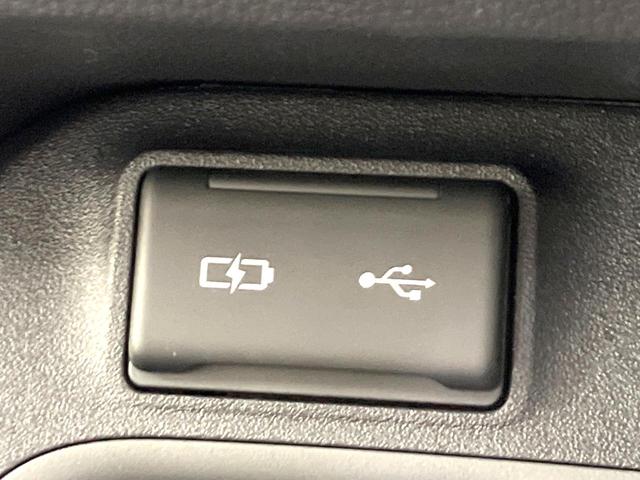 シエンタ ハイブリッドZ 禁煙車 全周囲カメラ 10型ディスプレイオーディオ 両側パワースライドドア 衝突被害軽減システム レーダークルーズ ドライブレコーダー ETC オートエアコン オートライト LEDヘッドライト(49枚目)