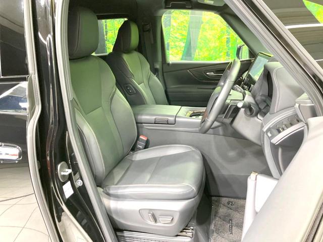 アルファードハイブリッド Z 禁煙車 純正14インチナビ 後席モニター 両側電動スライドドア ユニバーサルステップ HUD 全周囲カメラ 衝突被害軽減システム レーダークルーズ 電動リアゲート レザーシート 快適温熱シート(8枚目)