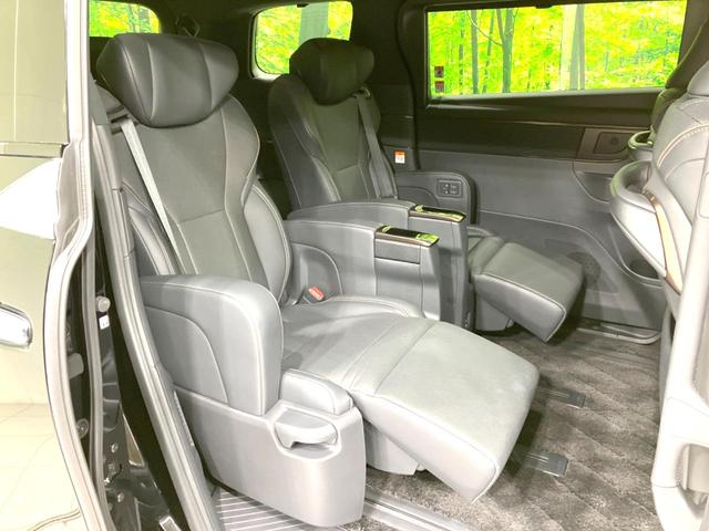 アルファードハイブリッド Z 禁煙車 純正14インチナビ 後席モニター 両側電動スライドドア ユニバーサルステップ HUD 全周囲カメラ 衝突被害軽減システム レーダークルーズ 電動リアゲート レザーシート 快適温熱シート(53枚目)