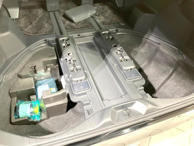 アルファードハイブリッド Z 禁煙車 純正14インチナビ 後席モニター 両側電動スライドドア ユニバーサルステップ HUD 全周囲カメラ 衝突被害軽減システム レーダークルーズ 電動リアゲート レザーシート 快適温熱シート(55枚目)
