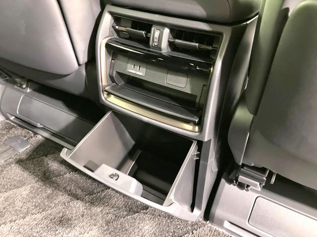 アルファードハイブリッド Z 禁煙車 純正14インチナビ 後席モニター 両側電動スライドドア ユニバーサルステップ HUD 全周囲カメラ 衝突被害軽減システム レーダークルーズ 電動リアゲート レザーシート 快適温熱シート(58枚目)