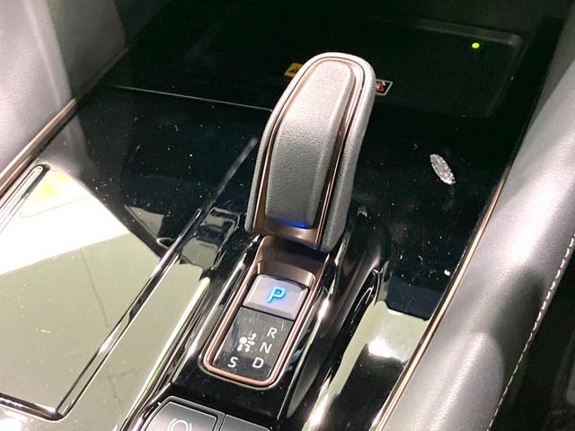 アルファードハイブリッド Z 禁煙車 純正14インチナビ 後席モニター 両側電動スライドドア ユニバーサルステップ HUD 全周囲カメラ 衝突被害軽減システム レーダークルーズ 電動リアゲート レザーシート 快適温熱シート(60枚目)