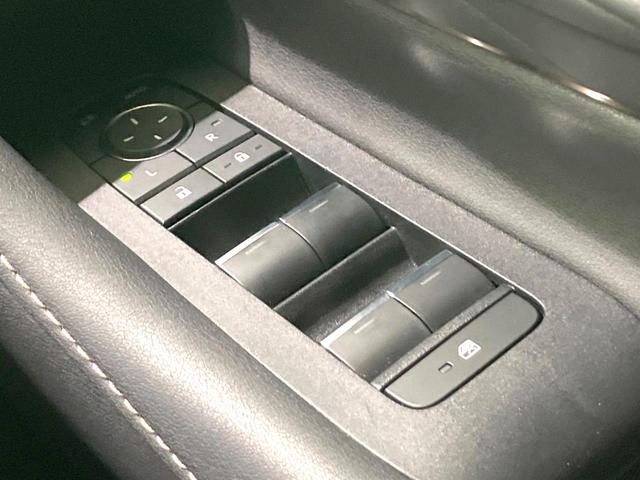 アルファードハイブリッド Z 禁煙車 純正14インチナビ 後席モニター 両側電動スライドドア ユニバーサルステップ HUD 全周囲カメラ 衝突被害軽減システム レーダークルーズ 電動リアゲート レザーシート 快適温熱シート(78枚目)