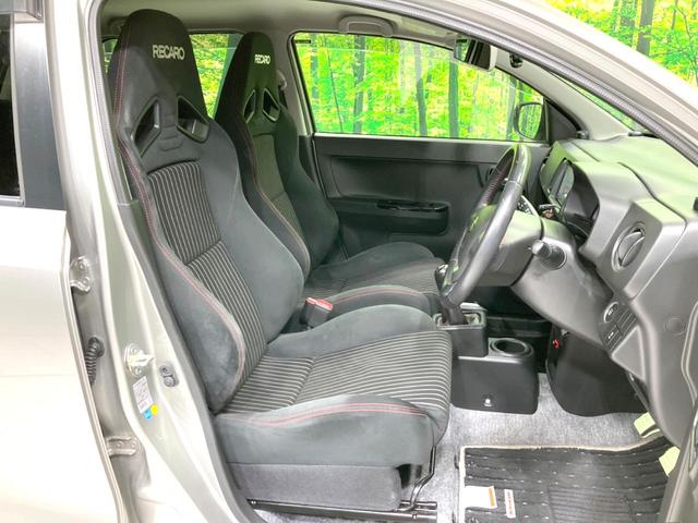 アルトワークス ベースグレード 5速MT ターボ SDナビ ドラレコ HIDヘッド ETC オートライト オートエアコン 純正15インチアルミホイール フォグライト Bluetooth接続 CD再生 フルセグTV(8枚目)