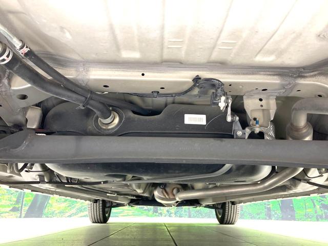 アルトワークス ベースグレード 5速MT ターボ SDナビ ドラレコ HIDヘッド ETC オートライト オートエアコン 純正15インチアルミホイール フォグライト Bluetooth接続 CD再生 フルセグTV(19枚目)