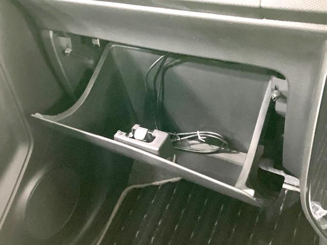 アルトワークス ベースグレード 5速MT ターボ SDナビ ドラレコ HIDヘッド ETC オートライト オートエアコン 純正15インチアルミホイール フォグライト Bluetooth接続 CD再生 フルセグTV(41枚目)