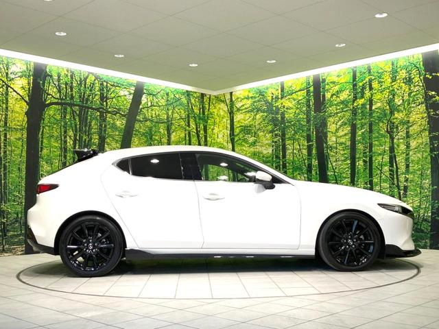 MAZDA3ファストバック XDプロアクティブ ツーリングセレクション 禁煙車 BOSEサウンド 10.25型マツダコネクト 全周囲カメラ 衝突被害軽減システム レーダークルーズ レザーシート パワーシート コーナーセンサー LEDヘッド ビルトインETC 車線逸脱警報(25枚目)