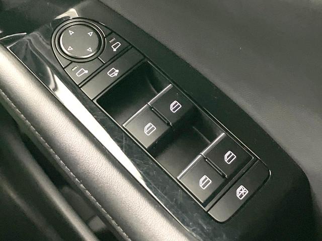 MAZDA3ファストバック XDプロアクティブ ツーリングセレクション 禁煙車 BOSEサウンド 10.25型マツダコネクト 全周囲カメラ 衝突被害軽減システム レーダークルーズ レザーシート パワーシート コーナーセンサー LEDヘッド ビルトインETC 車線逸脱警報(76枚目)
