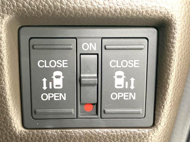 N-BOX L 禁煙車 両側電動ドア 純正SDナビ バックカメラ 衝突被害軽減システム レーダークルーズ コーナーセンサー 全席シートヒーター スマートキー LEDヘッド オートライト オートエアコン(3枚目)