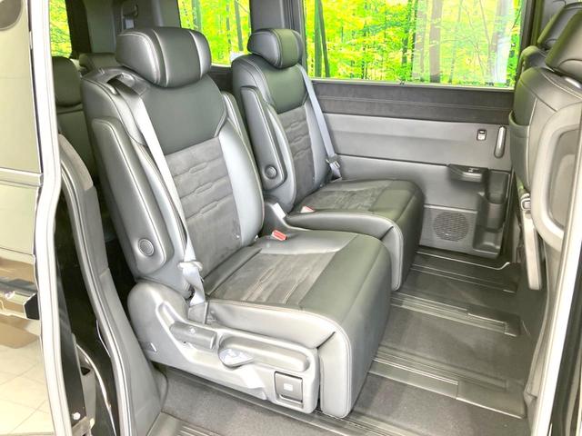 ステップワゴン e:HEVスパーダ プレミアムライン 登録済未使用車 両側電動ドア 衝突被害軽減システム レーダークルーズ BSM 電動リアゲート ハーフレザーシート コーナーセンサー 前席リアシートヒーター LEDヘッド オートライト デュアルエアコン(9枚目)