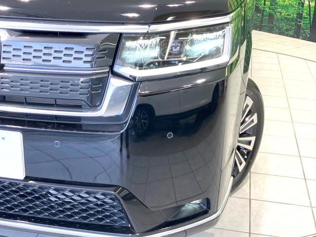 ステップワゴン e:HEVスパーダ プレミアムライン 登録済未使用車 両側電動ドア 衝突被害軽減システム レーダークルーズ BSM 電動リアゲート ハーフレザーシート コーナーセンサー 前席リアシートヒーター LEDヘッド オートライト デュアルエアコン(30枚目)