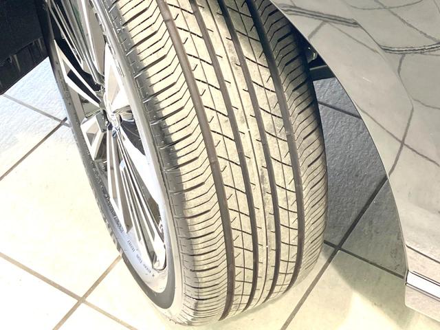 ステップワゴン e:HEVスパーダ プレミアムライン 登録済未使用車 両側電動ドア 衝突被害軽減システム レーダークルーズ BSM 電動リアゲート ハーフレザーシート コーナーセンサー 前席リアシートヒーター LEDヘッド オートライト デュアルエアコン(34枚目)