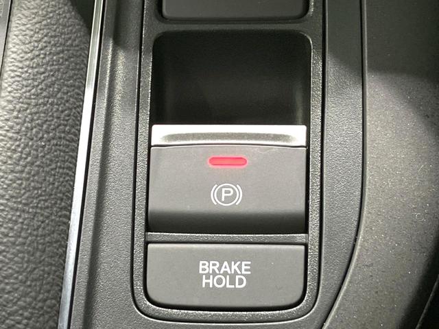 ステップワゴン e:HEVスパーダ プレミアムライン 登録済未使用車 両側電動ドア 衝突被害軽減システム レーダークルーズ BSM 電動リアゲート ハーフレザーシート コーナーセンサー 前席リアシートヒーター LEDヘッド オートライト デュアルエアコン(47枚目)