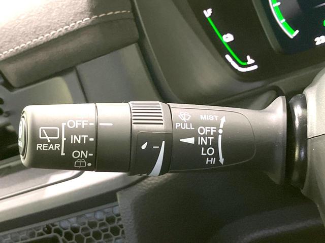 ステップワゴン e:HEVスパーダ プレミアムライン 登録済未使用車 両側電動ドア 衝突被害軽減システム レーダークルーズ BSM 電動リアゲート ハーフレザーシート コーナーセンサー 前席リアシートヒーター LEDヘッド オートライト デュアルエアコン(56枚目)