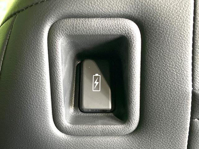 ステップワゴン e:HEVスパーダ プレミアムライン 登録済未使用車 両側電動ドア 衝突被害軽減システム レーダークルーズ BSM 電動リアゲート ハーフレザーシート コーナーセンサー 前席リアシートヒーター LEDヘッド オートライト デュアルエアコン(67枚目)