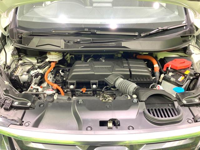 ステップワゴン ｅ：ＨＥＶスパーダ　プレミアムライン　禁煙車　両側電動ドア　純正１１．４型ＳＤナビ　後席モニター　全周囲カメラ　衝突被害軽減システム　レーダークルーズ　電動リアゲート　ハーフレザーシート　ドラレコ　コーナーセンサー　ＬＥＤヘッド（19枚目）