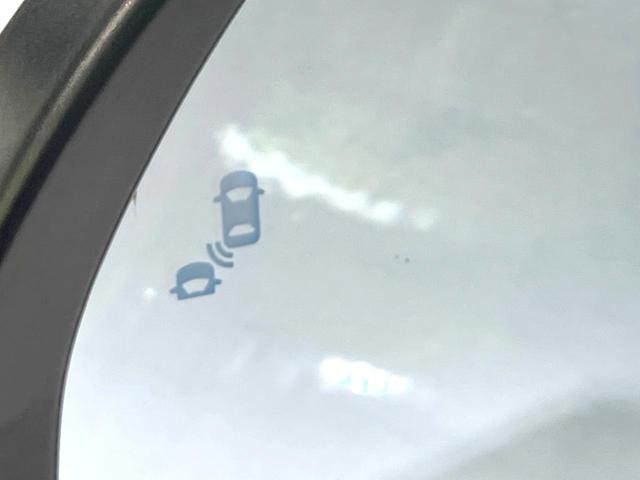 ステップワゴン ｅ：ＨＥＶスパーダ　プレミアムライン　禁煙車　両側電動ドア　純正１１．４型ＳＤナビ　後席モニター　全周囲カメラ　衝突被害軽減システム　レーダークルーズ　電動リアゲート　ハーフレザーシート　ドラレコ　コーナーセンサー　ＬＥＤヘッド（33枚目）