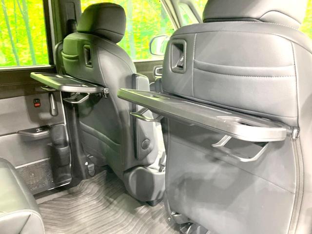 ステップワゴン ｅ：ＨＥＶスパーダ　プレミアムライン　禁煙車　両側電動ドア　純正１１．４型ＳＤナビ　後席モニター　全周囲カメラ　衝突被害軽減システム　レーダークルーズ　電動リアゲート　ハーフレザーシート　ドラレコ　コーナーセンサー　ＬＥＤヘッド（44枚目）