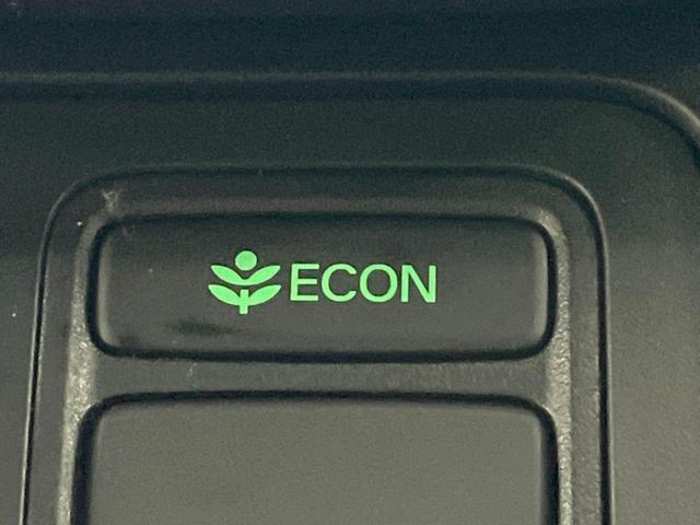 ステップワゴン ｅ：ＨＥＶスパーダ　プレミアムライン　禁煙車　両側電動ドア　純正１１．４型ＳＤナビ　後席モニター　全周囲カメラ　衝突被害軽減システム　レーダークルーズ　電動リアゲート　ハーフレザーシート　ドラレコ　コーナーセンサー　ＬＥＤヘッド（64枚目）