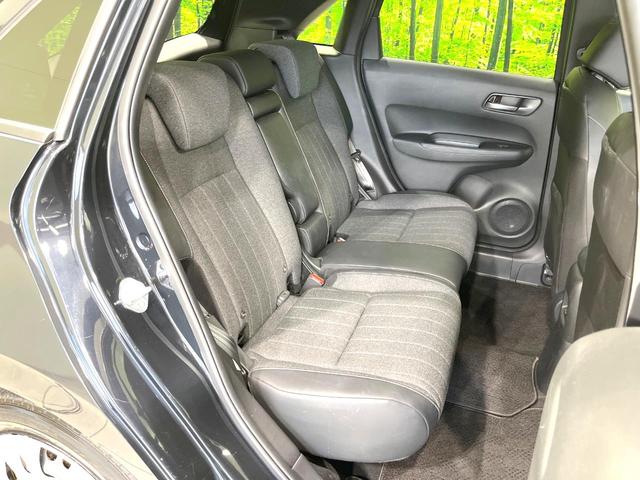 フィット e:HEVホーム 禁煙車 9インチナビ 全周囲カメラ 衝突被害軽減システム レーダークルーズ ハーフレザーシート ドラレコ コーナーセンサー スマートキー LEDヘッド ETC2.0 オートライト オートエアコン(9枚目)