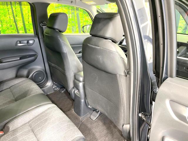 フィット e:HEVホーム 禁煙車 9インチナビ 全周囲カメラ 衝突被害軽減システム レーダークルーズ ハーフレザーシート ドラレコ コーナーセンサー スマートキー LEDヘッド ETC2.0 オートライト オートエアコン(43枚目)