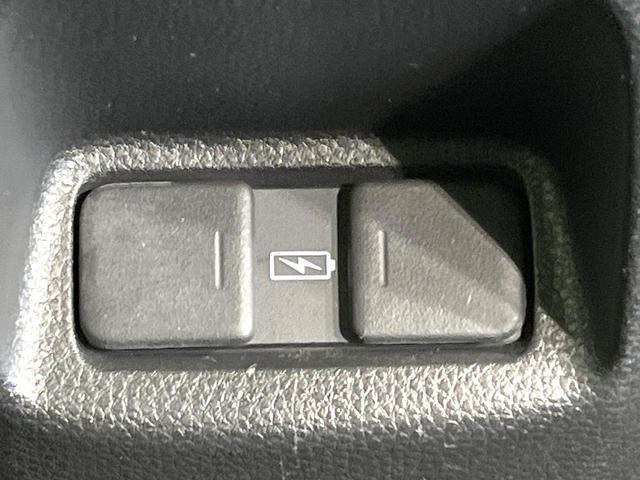 フィット e:HEVホーム 禁煙車 9インチナビ 全周囲カメラ 衝突被害軽減システム レーダークルーズ ハーフレザーシート ドラレコ コーナーセンサー スマートキー LEDヘッド ETC2.0 オートライト オートエアコン(67枚目)