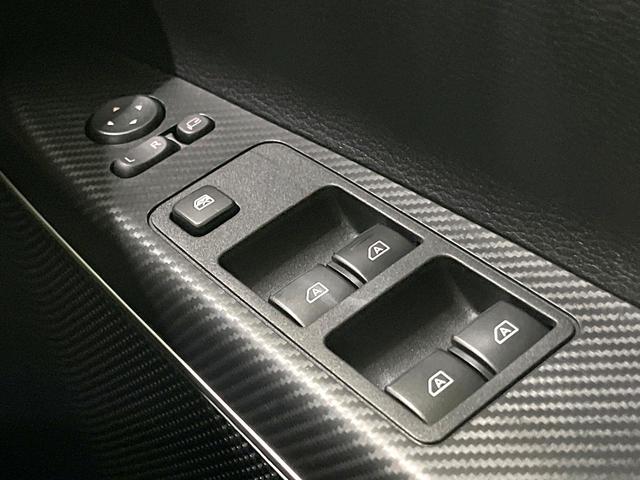 デリカD:5 P 禁煙車 4WD 両側電動ドア 10.1型ナビ 全周囲カメラ 衝突被害軽減システム レーダークルーズ 電動リアゲート パワーシート シートヒーター ステアリングヒーター パドルシフト BSM(80枚目)