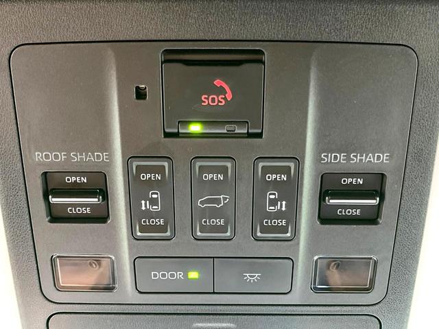 ヴェルファイアハイブリッド Ｚ　プレミア　禁煙車　左右独立ムーンルーフ　１４インチナビ付ディスプレイオーディオ　両側パワスラ　全周囲カメラ　電動リアゲート　デジタルインナーミラー　シートヒーター　シートベンチレーション　オットマン　ＢＳＭ（4枚目）