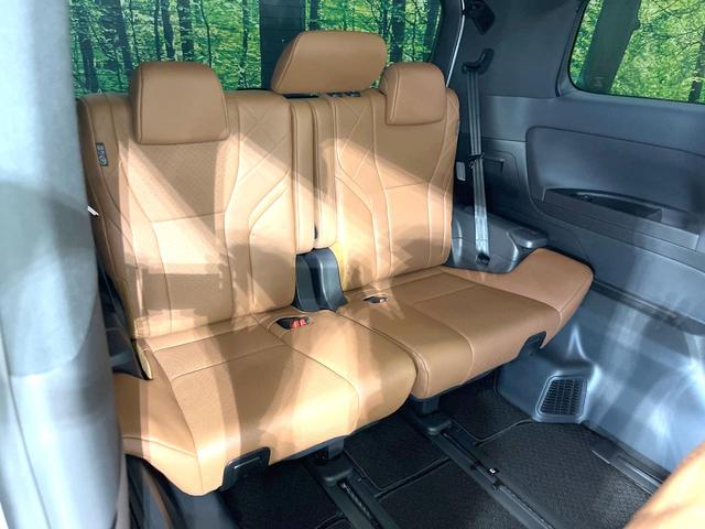 ヴェルファイアハイブリッド Ｚ　プレミア　禁煙車　左右独立ムーンルーフ　１４インチナビ付ディスプレイオーディオ　両側パワスラ　全周囲カメラ　電動リアゲート　デジタルインナーミラー　シートヒーター　シートベンチレーション　オットマン　ＢＳＭ（10枚目）