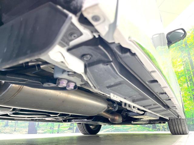 ヴェルファイアハイブリッド Ｚ　プレミア　禁煙車　左右独立ムーンルーフ　１４インチナビ付ディスプレイオーディオ　両側パワスラ　全周囲カメラ　電動リアゲート　デジタルインナーミラー　シートヒーター　シートベンチレーション　オットマン　ＢＳＭ（24枚目）