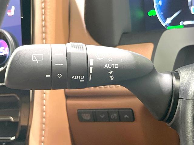 ヴェルファイアハイブリッド Ｚ　プレミア　禁煙車　左右独立ムーンルーフ　１４インチナビ付ディスプレイオーディオ　両側パワスラ　全周囲カメラ　電動リアゲート　デジタルインナーミラー　シートヒーター　シートベンチレーション　オットマン　ＢＳＭ（64枚目）