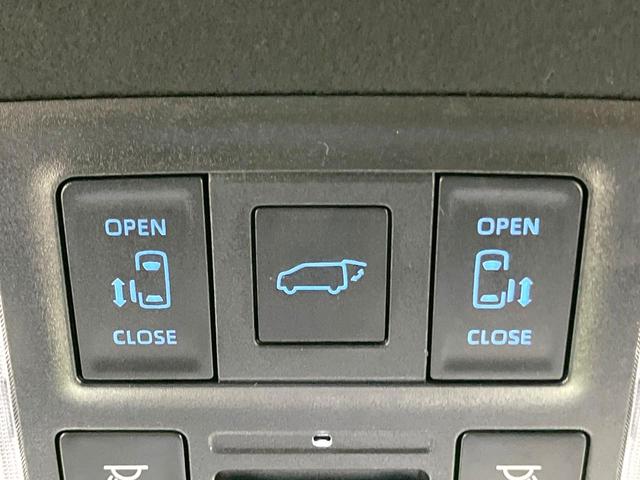 ヴォクシー ハイブリッドＳ－Ｚ　禁煙車　両側電動ドア　１０．５インチナビ付ディスプレイオーディオ　快適利便ＰＫＧ　バックカメラ　衝突被害軽減システム　電動リアゲート　シートヒーター　ステアリングヒーター　レーダークルーズ（3枚目）