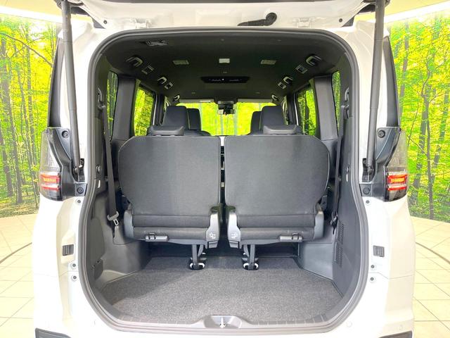 ヴォクシー ハイブリッドＳ－Ｚ　禁煙車　両側電動ドア　１０．５インチナビ付ディスプレイオーディオ　快適利便ＰＫＧ　バックカメラ　衝突被害軽減システム　電動リアゲート　シートヒーター　ステアリングヒーター　レーダークルーズ（47枚目）