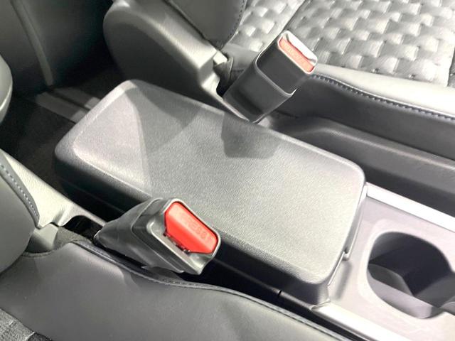 ヴォクシー ハイブリッドＳ－Ｚ　禁煙車　両側電動ドア　１０．５インチナビ付ディスプレイオーディオ　快適利便ＰＫＧ　バックカメラ　衝突被害軽減システム　電動リアゲート　シートヒーター　ステアリングヒーター　レーダークルーズ（51枚目）