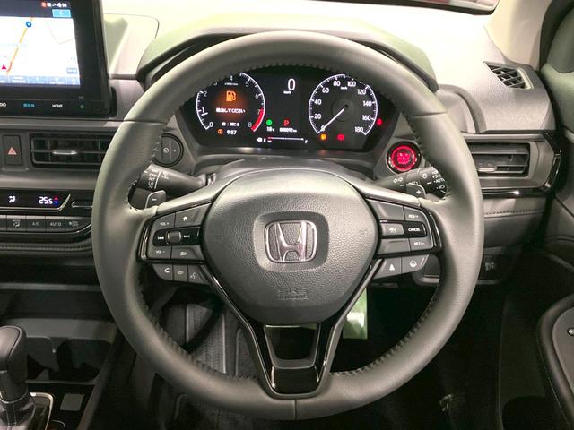 WR-V Z ブラックスタイル 禁煙車 特別使用車 純正8インチナビ バックカメラ 衝突被害軽減システム レーダークルーズ ハーフレザーシート ドラレコ コーナーセンサー LEDヘッド ETC オートライト オートエアコン(11枚目)