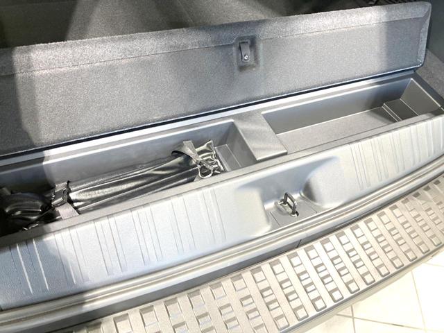 ランドクルーザー250 VX 禁煙車 現行 サンルーフ ルーフレール 7人乗り 純正12.3型ディスプレイオーディオ 全周囲カメラ 純正デジタルインナーミラー 前席シートベンチレーション パワーバックドア 4WD ETC(38枚目)