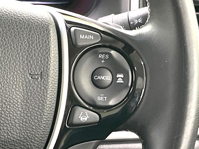 オデッセイ アブソルート・ホンダセンシング 両側電動ドア 純正9型SDナビ 全周囲カメラ 衝突被害軽減システム レーダークルーズ 禁煙車 ハーフレザーシート パワーシート ドラレコ コーナーセンサー スマートキー LEDヘッド ETC2.0(6枚目)