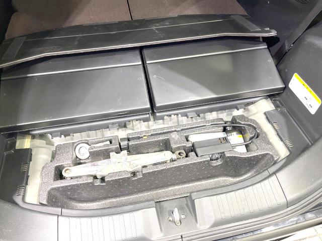 N-BOXカスタム G・Lホンダセンシング 電動スライドドア SDナビ バックカメラ 衝突被害軽減システム 禁煙車 コーナーセンサー スマートキー LEDヘッド ビルトインETC 純正14インチアルミ 車線逸脱警報 オートライト オートエアコン(27枚目)