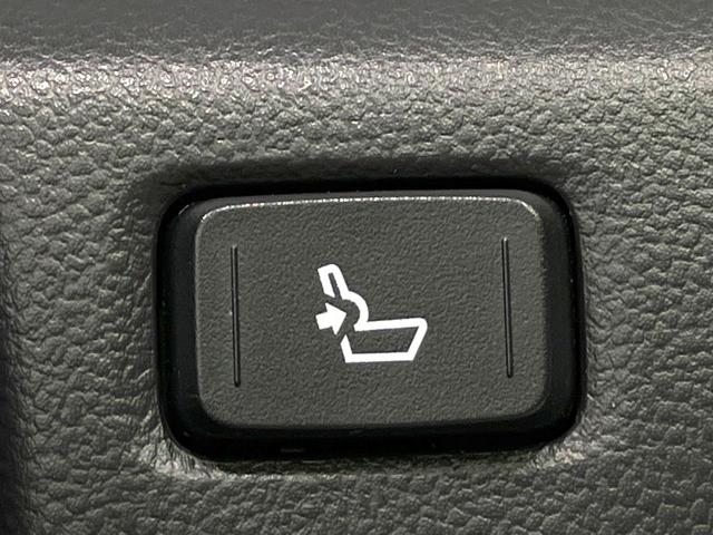 Ｃ－ＨＲ Ｇ　禁煙車　純正９型ナビ　バックカメラ　衝突被害軽減システム　レーダークルーズ　ＢＳＭ　ハーフレザー　ドラレコ　前席シートヒーター　コーナーセンサー　スマートキー　ビルトインＥＴＣ　純正１８インチＡＷ（52枚目）