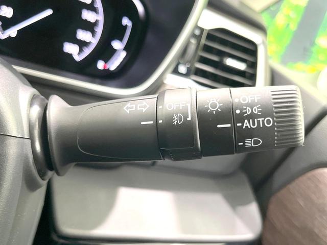 オデッセイハイブリッド e:HEVアブソルート・EX 禁煙車 両側電動ドア 純正11.4型ナビ 全周囲カメラ 衝突被害軽減システム レーダークルーズ BSM 電動リアゲート 黒レザーシート ドラレコ 前席中列シートヒーター パワーシート ビルトインETC(63枚目)