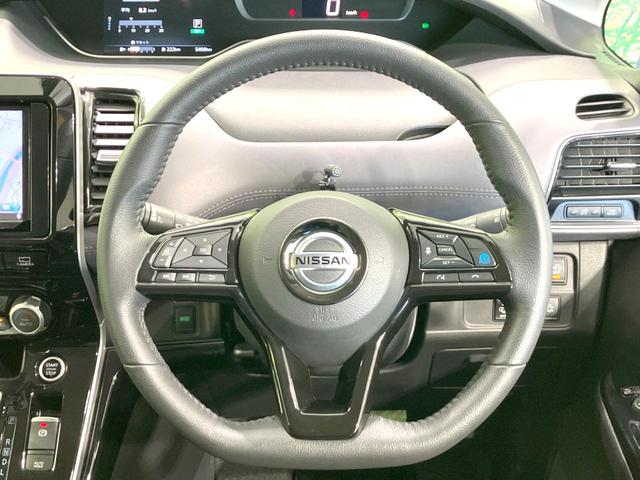 セレナ ハイウェイスターＶ　禁煙車　後期　８型ナビ　プロパイロット　全周囲カメラ　ＢＳＭ　ハンズフリー両側パワスラ　デジタルインナーミラー　リアオートエアコン　電子パーキング　ＥＴＣ　ＬＥＤヘッド　アイドリングストップ（12枚目）