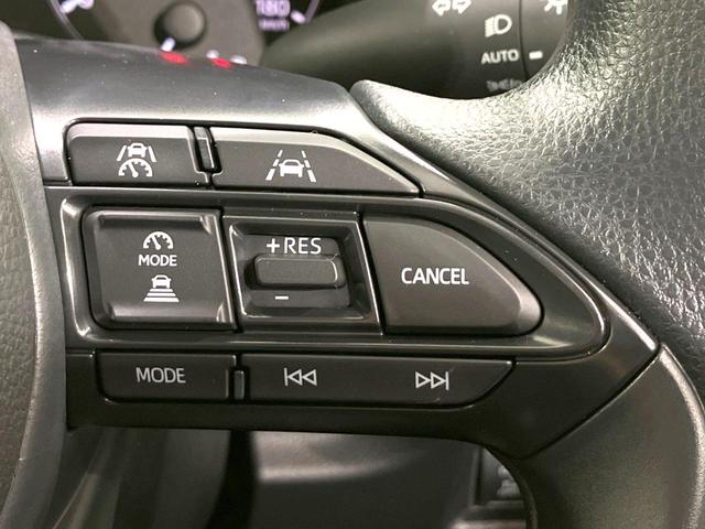 シエンタ ハイブリッドG 登録済未使用車 両側電動ドア 全周囲カメラ 衝突被害軽減システム レーダークルーズ BSM コーナーセンサー ビルトインETC オートハイビーム オートライト オートエアコン(33枚目)