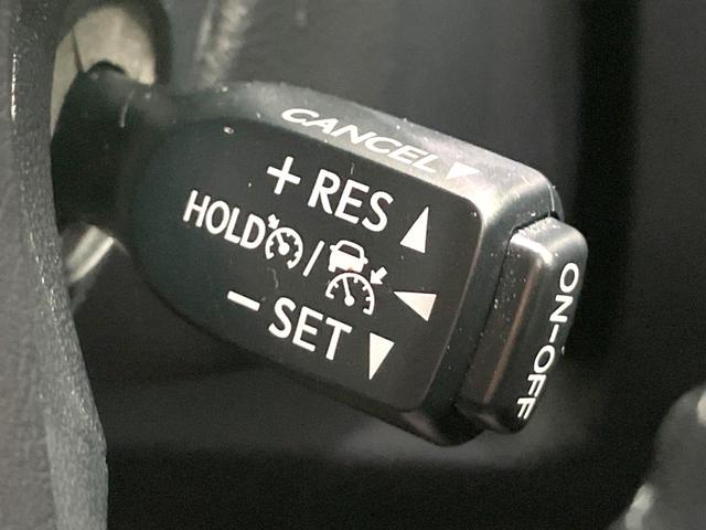 アルファード ２．５Ｓ　Ａパッケージ　後期　メーカー９インチナビ　両側電動ドア　後席モニター　バックカメラ　衝突被害軽減システム　レーダークルーズ　ＢＳＭ　禁煙車　ドラレコ　コーナーセンサー　ＬＥＤヘッド　ＥＴＣ　純正１７インチＡＷ（6枚目）