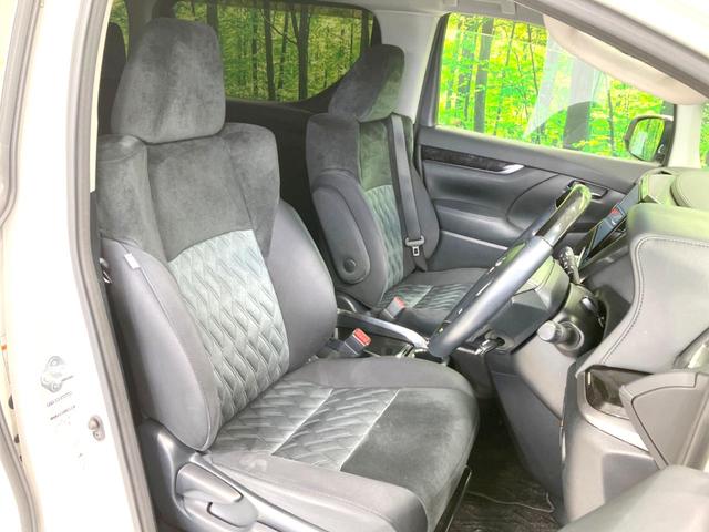 アルファード ２．５Ｓ　Ａパッケージ　後期　メーカー９インチナビ　両側電動ドア　後席モニター　バックカメラ　衝突被害軽減システム　レーダークルーズ　ＢＳＭ　禁煙車　ドラレコ　コーナーセンサー　ＬＥＤヘッド　ＥＴＣ　純正１７インチＡＷ（8枚目）